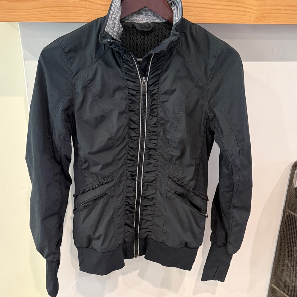 Woman's Black Lululemon Jacket